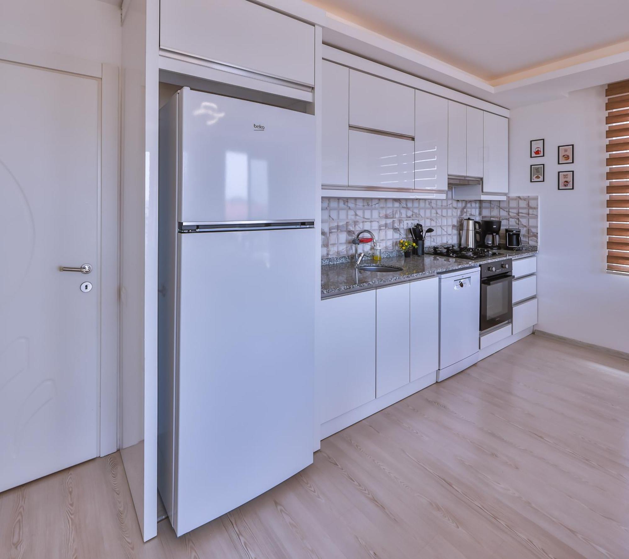 Goekyuezue Apartment