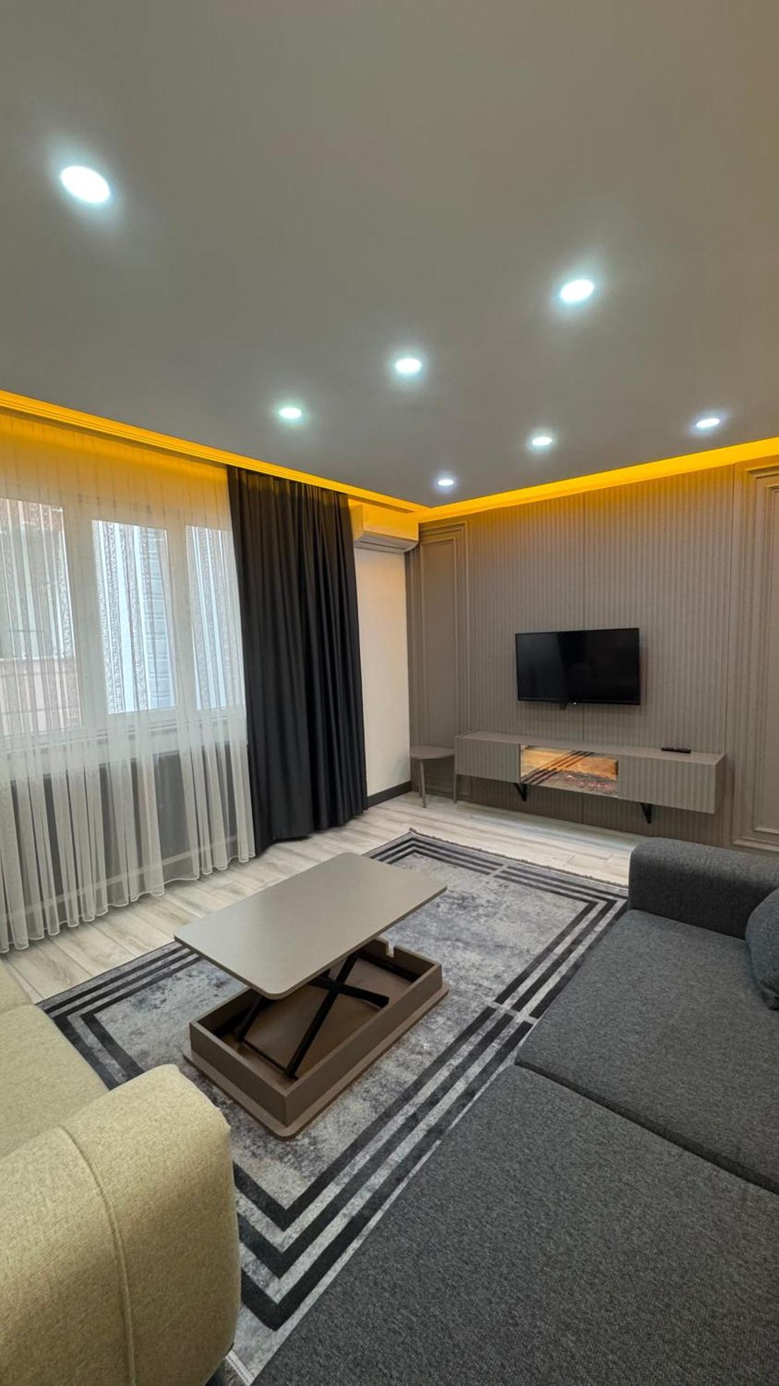 Selia Aparthotel *