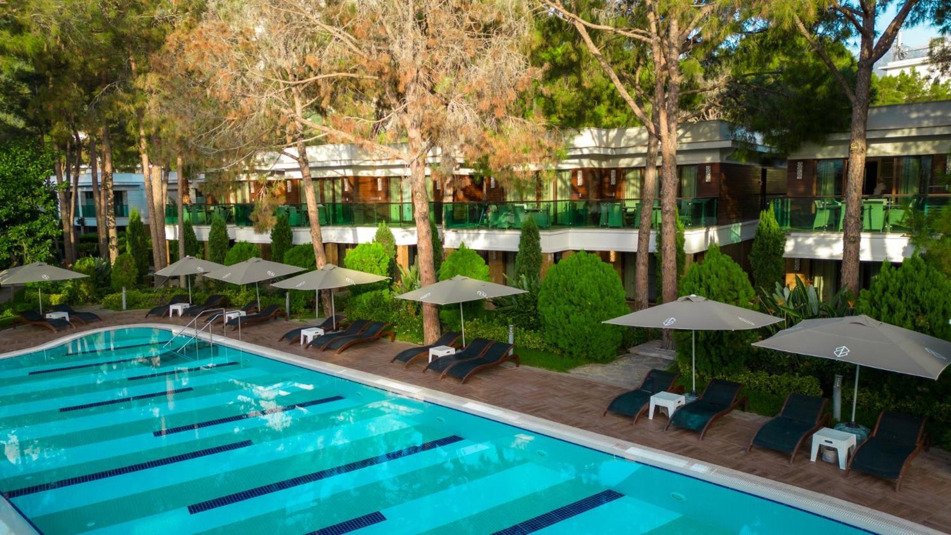 Nirvana Mediterranean Excellence 5*
