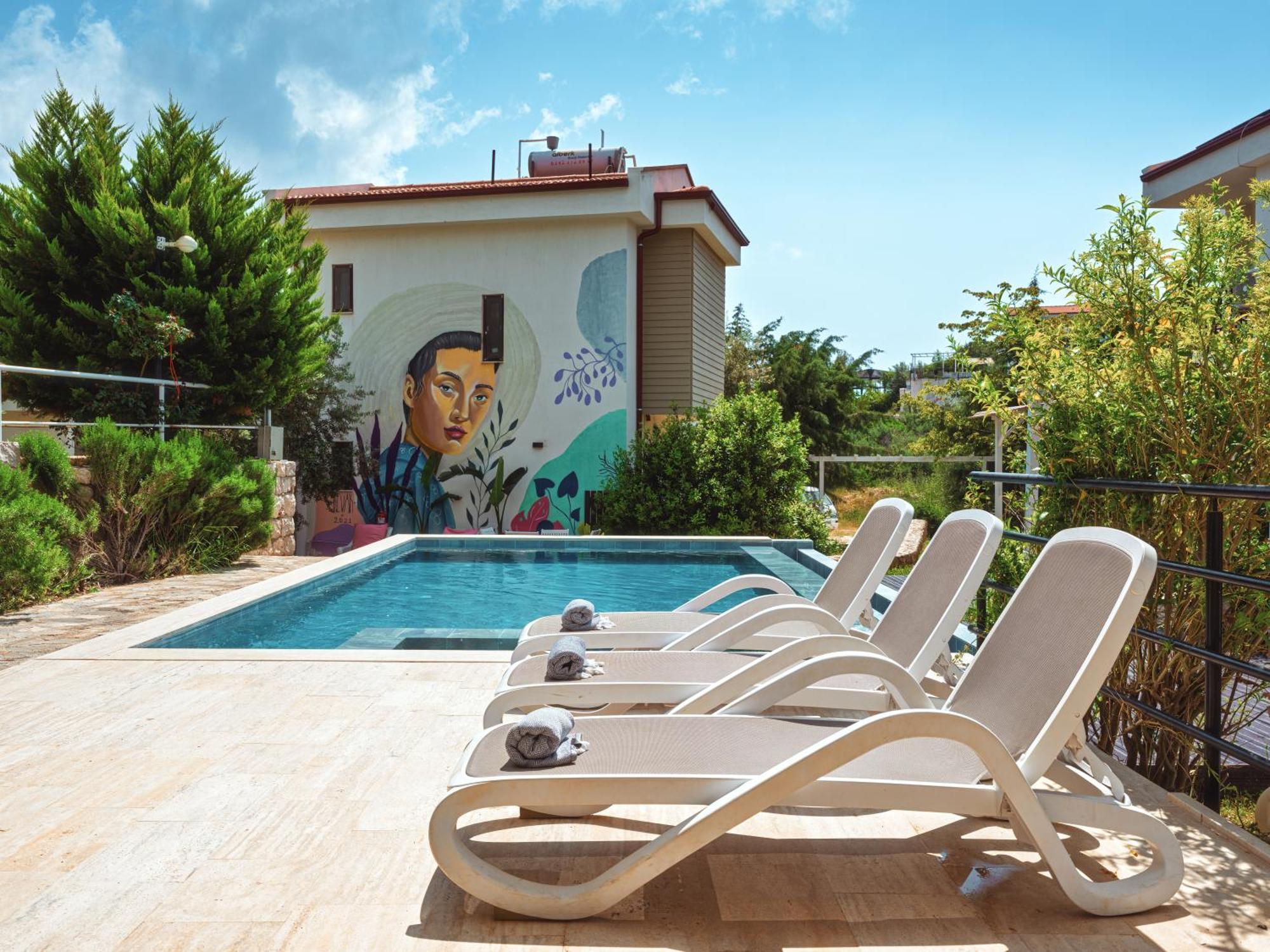 Sea Garden Hotel