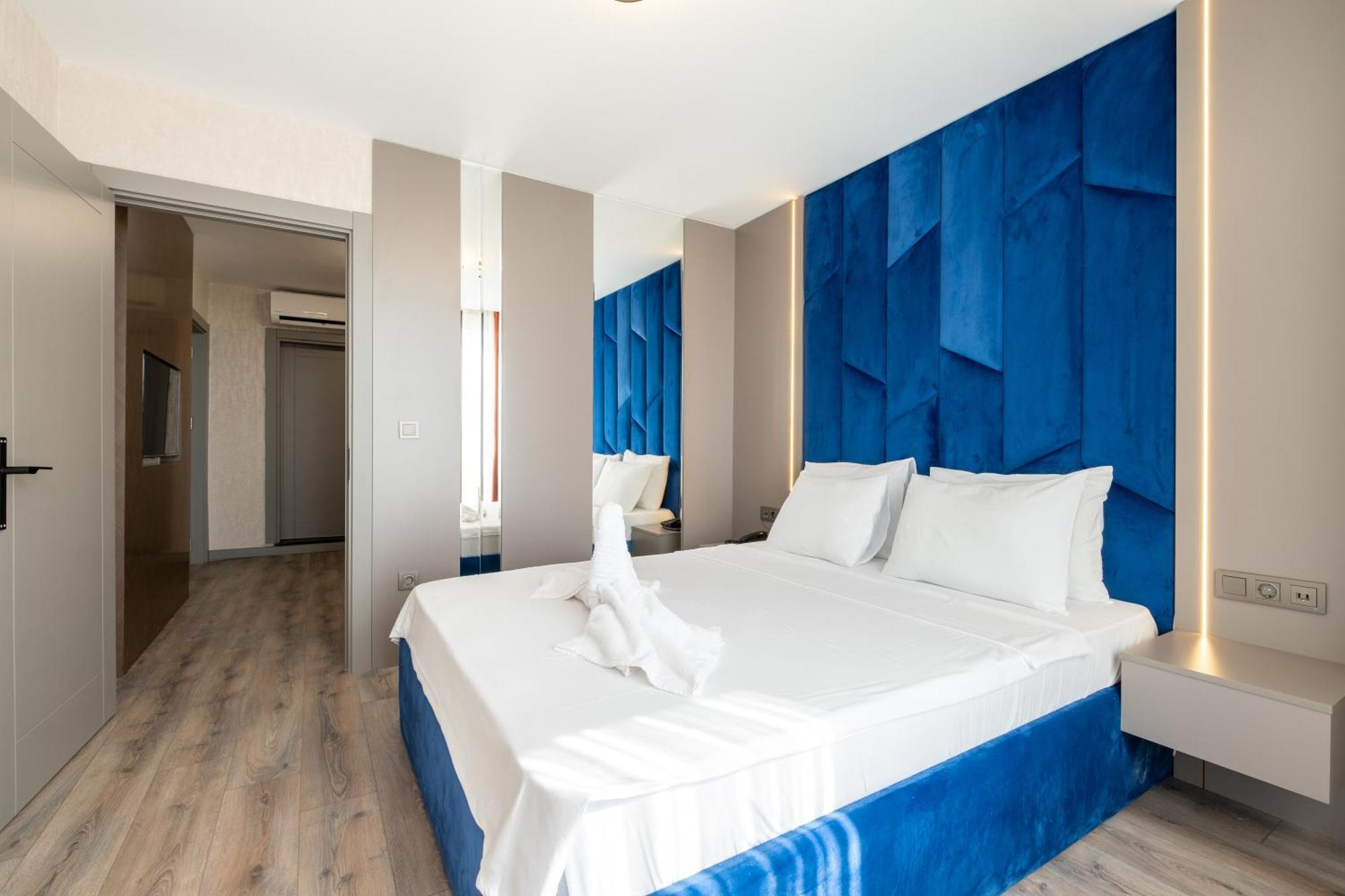 Hotel The Port Guezelyali