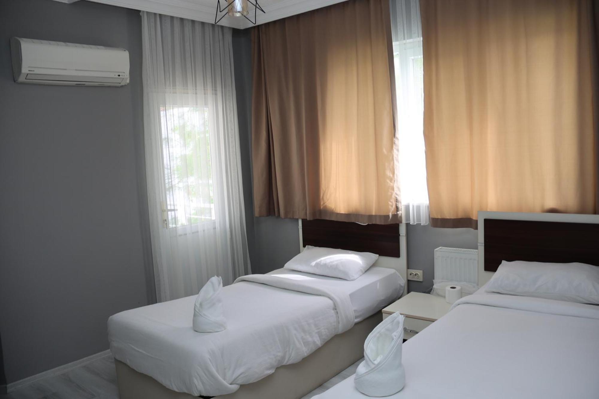 Grand Koru Hotel *