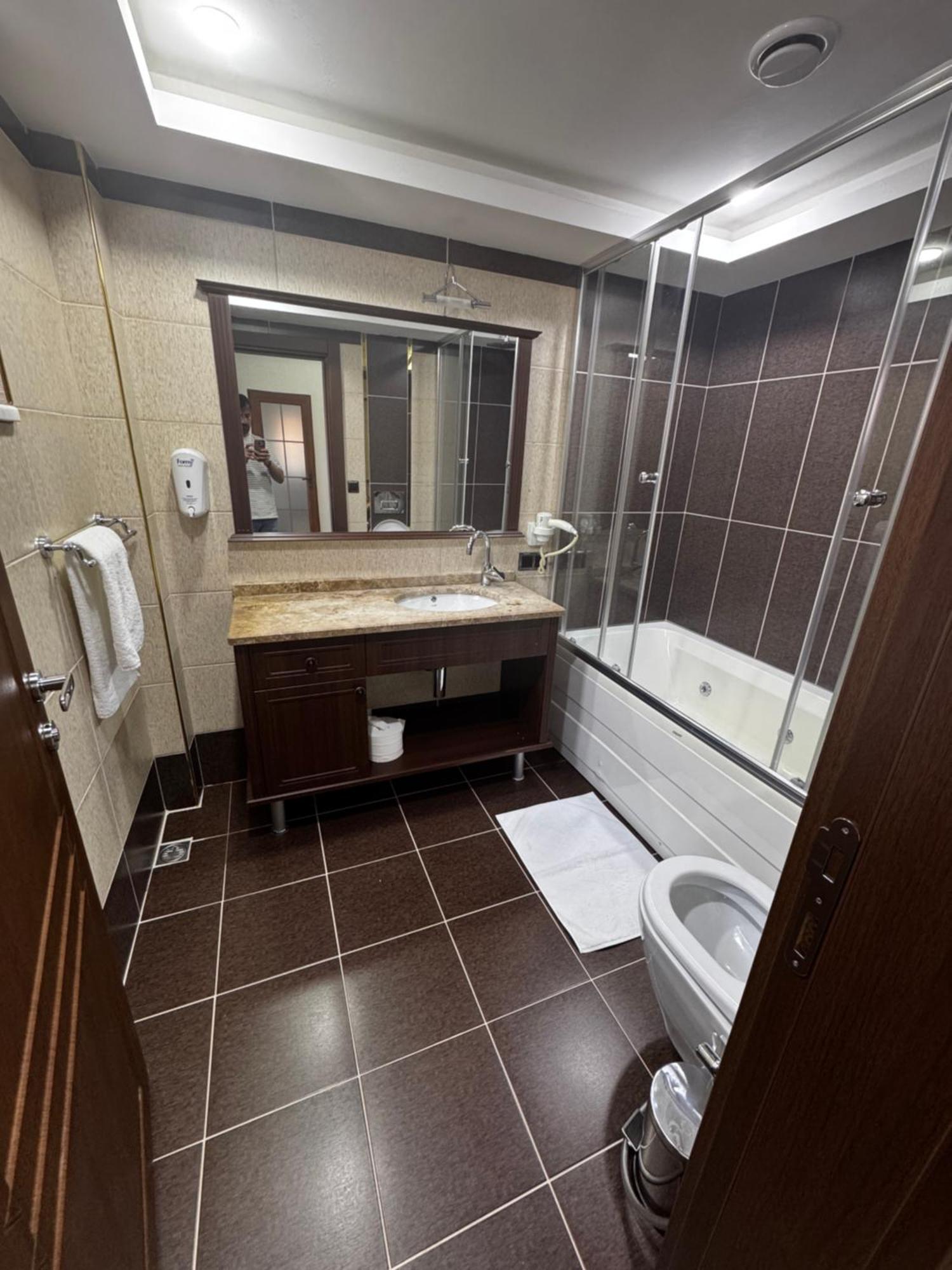 Hotel My