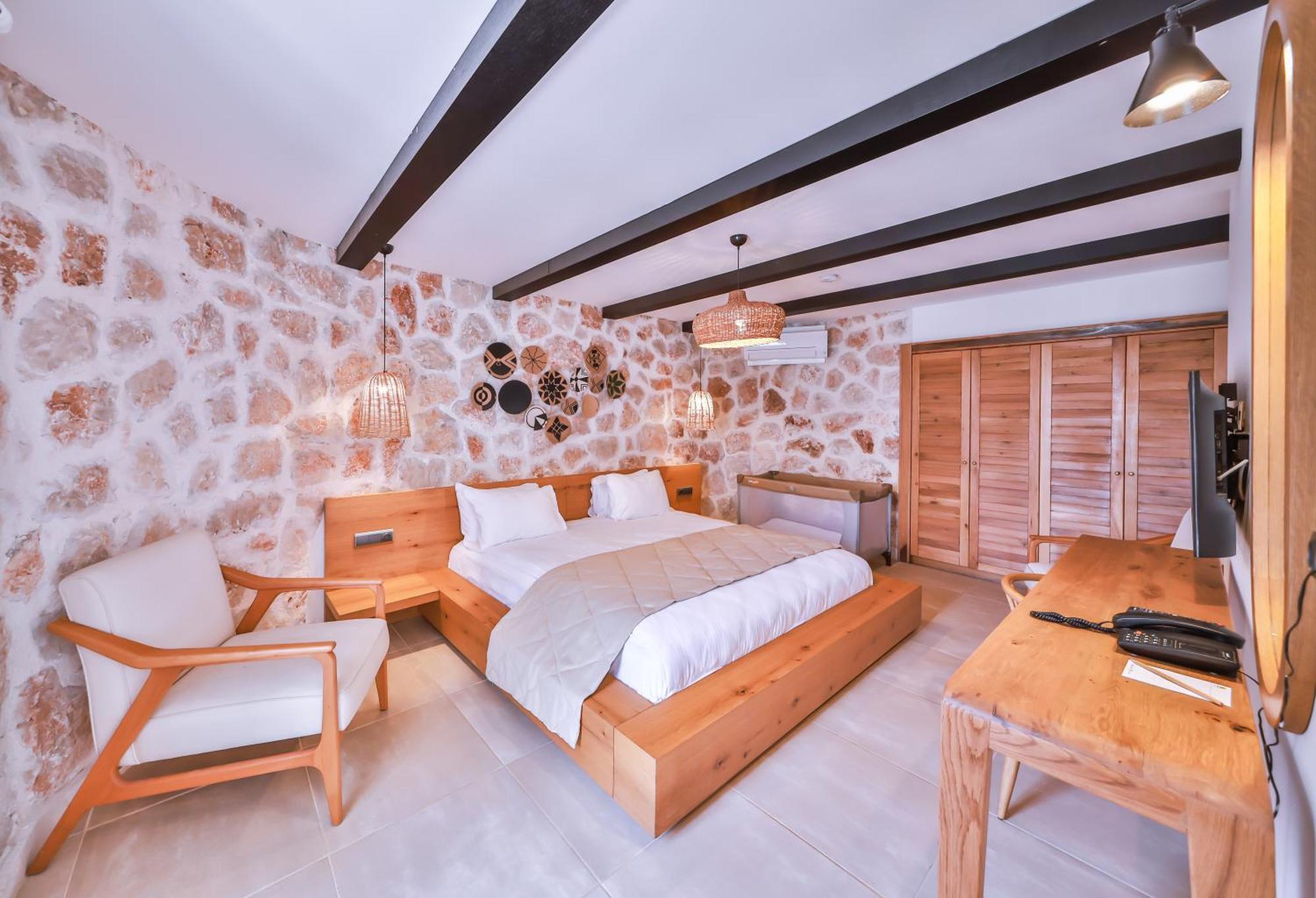 Molino Hotel 3*