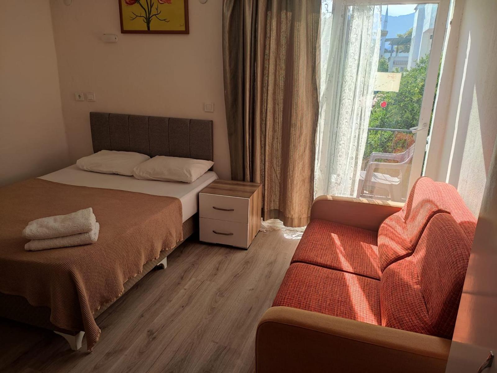 Garden Prizma Rooms&aparts Homestay *