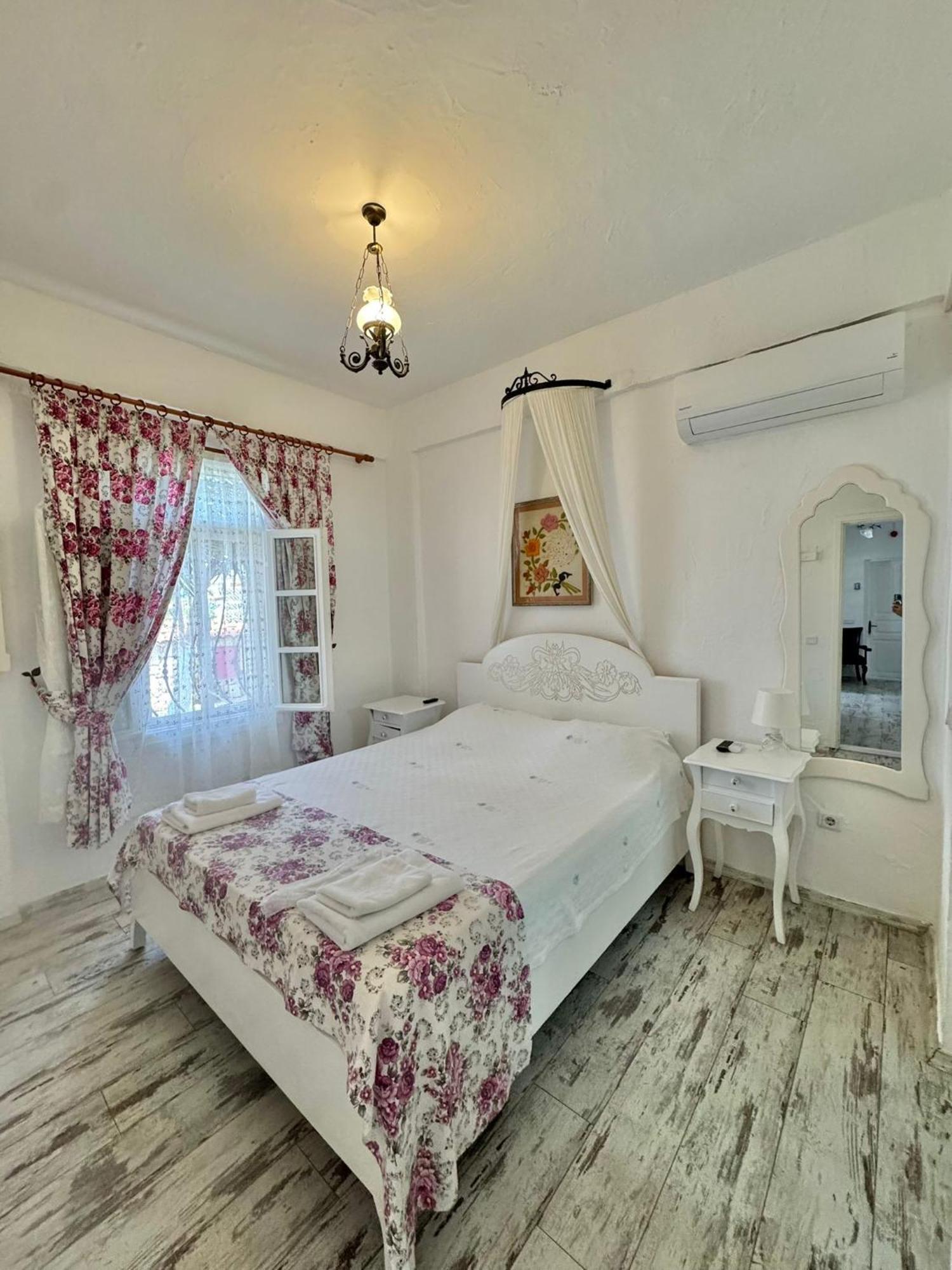 Aisem By Hire Hotel 2*