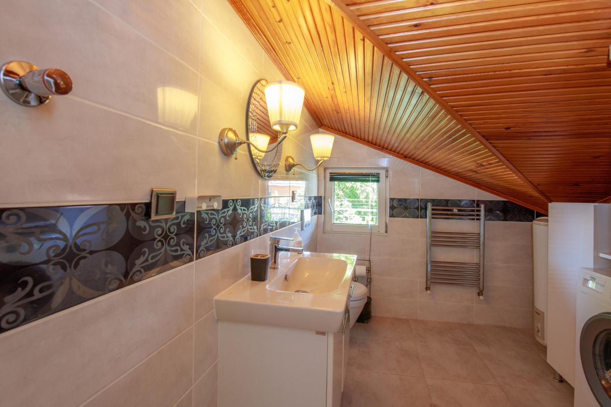 Villa Atlas *