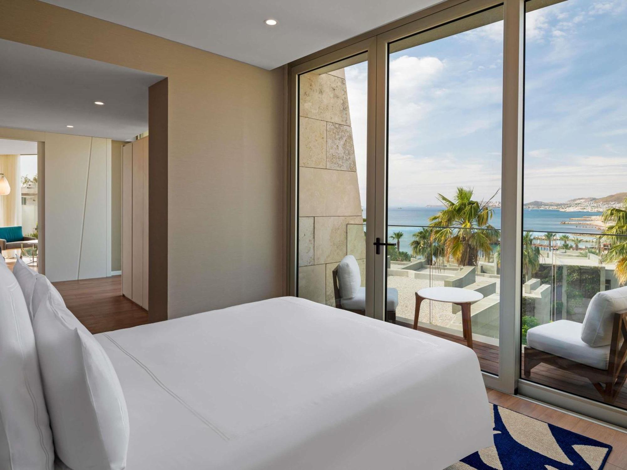 Resort Swissotel Bodrum 5*