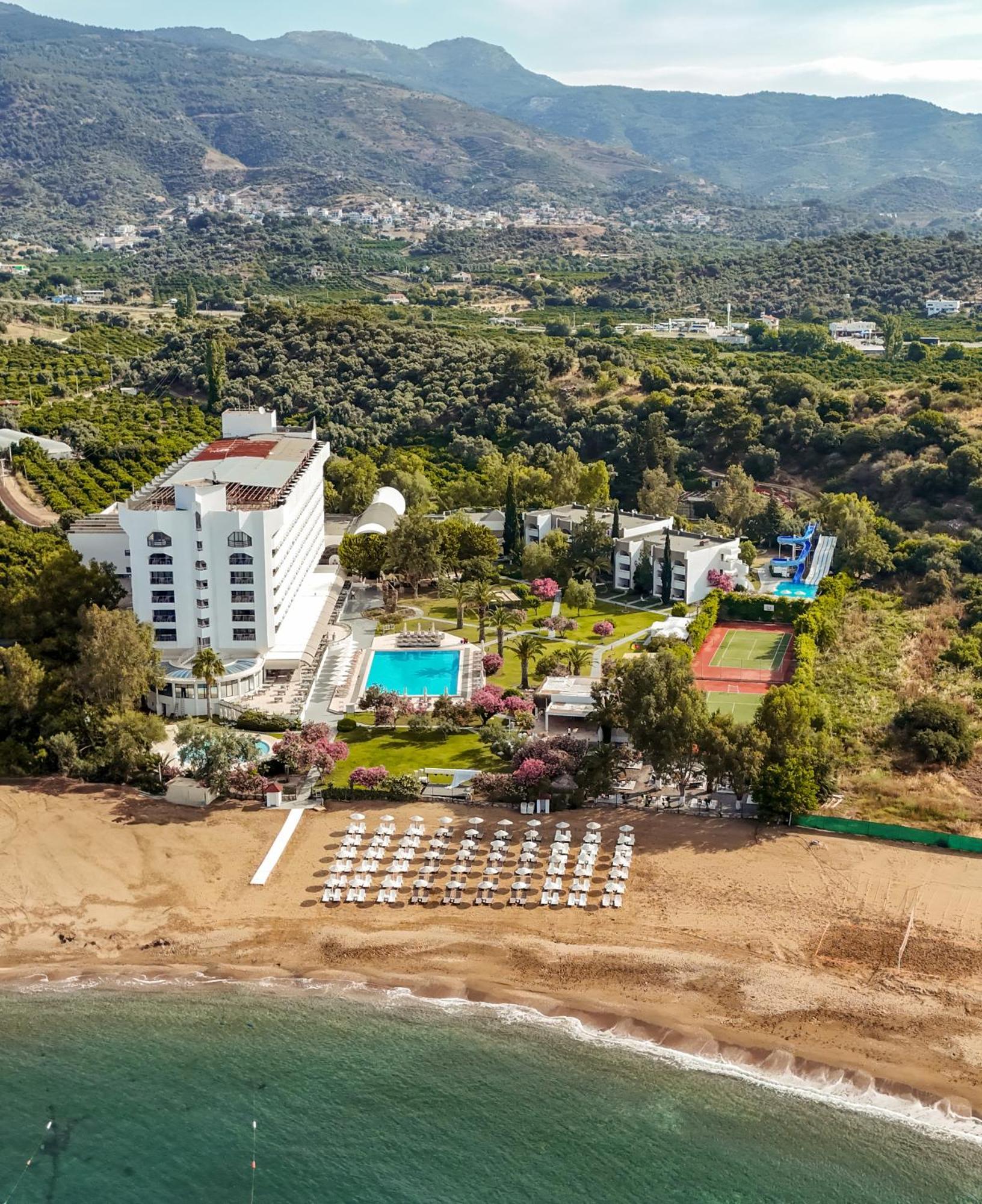 Hotel Club Beyy 4*