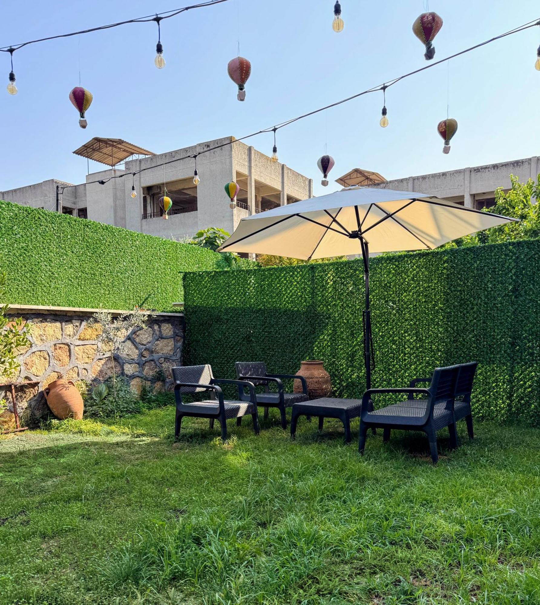 Aparthotel Tikir House *