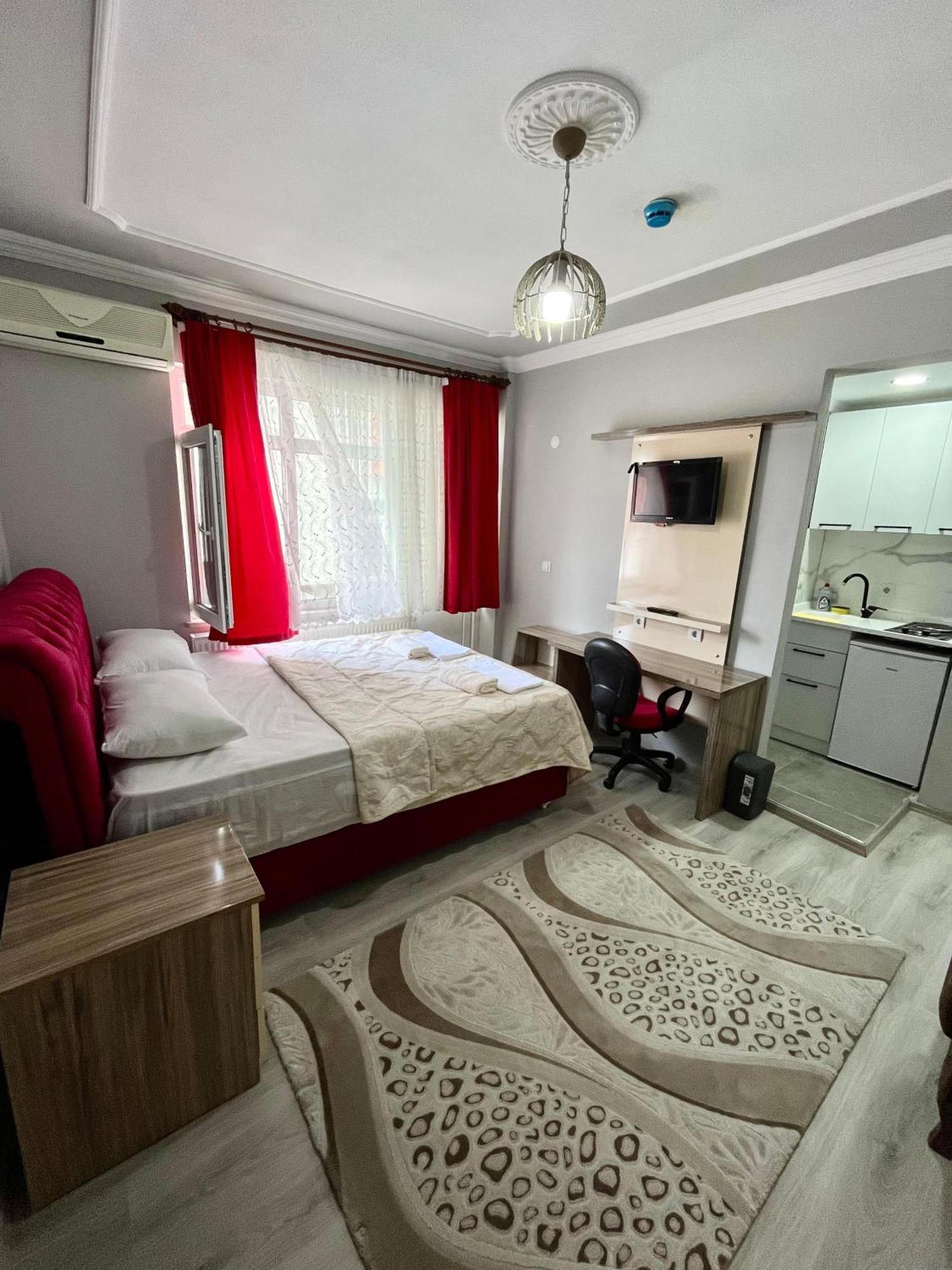 Yali Apartment