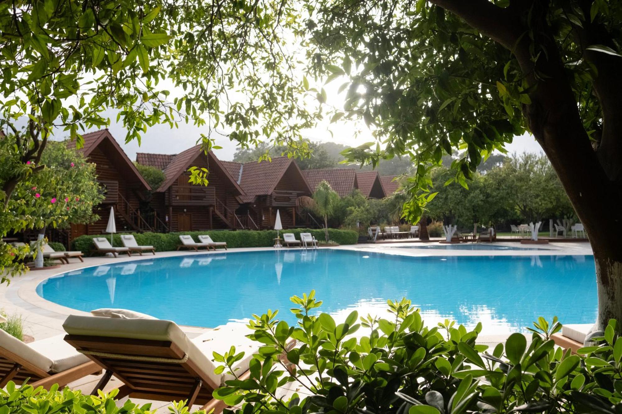 Woodline Hotel