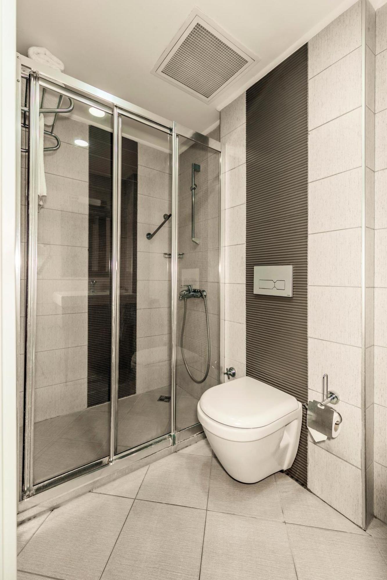 Tilia 4*