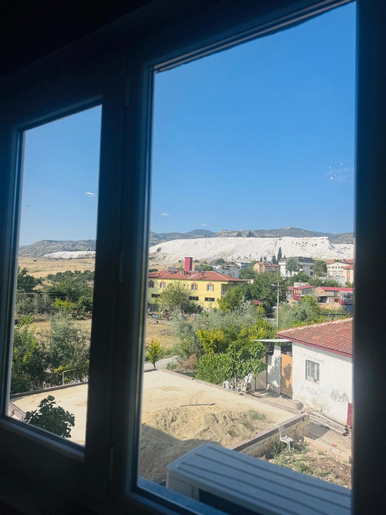 Aparthotel Tikir House *