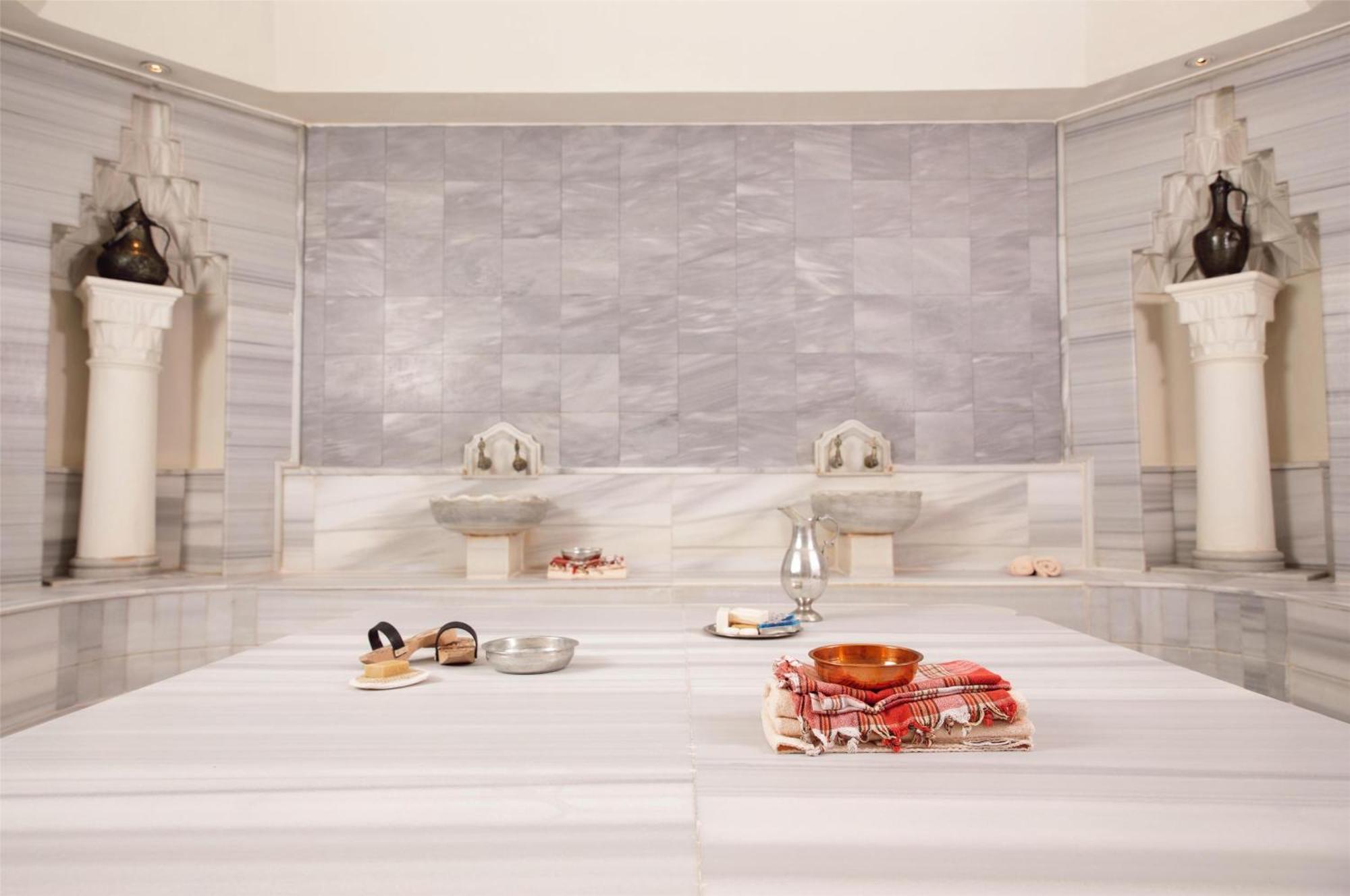 Hotel Grand Hyatt 5*