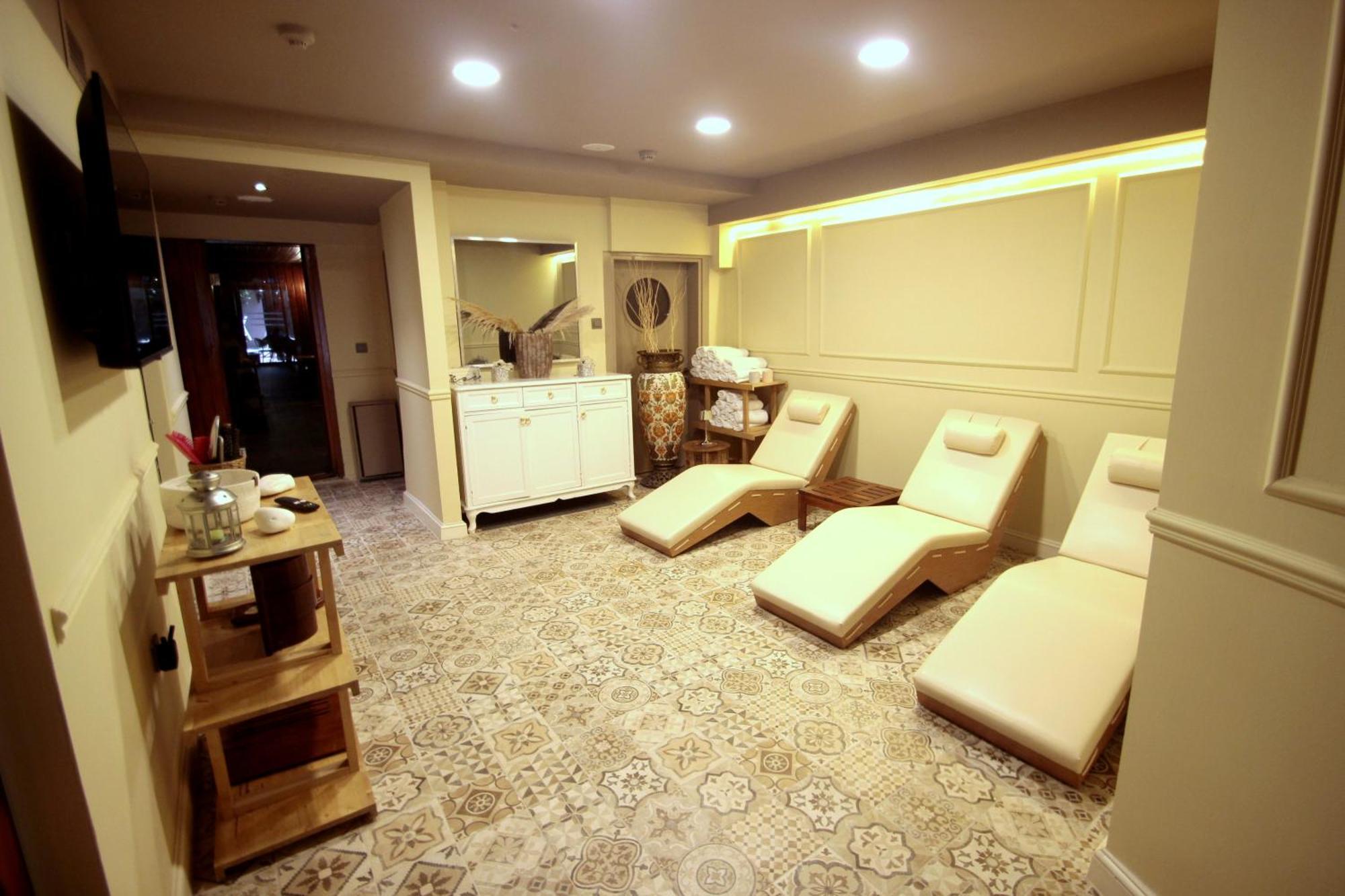 Bed & Breakfast Fuat Bey Palace &