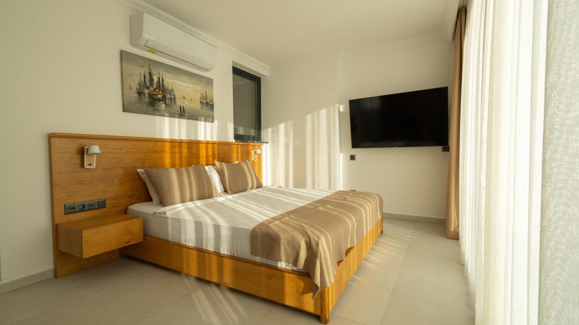 Blue Point Hotel