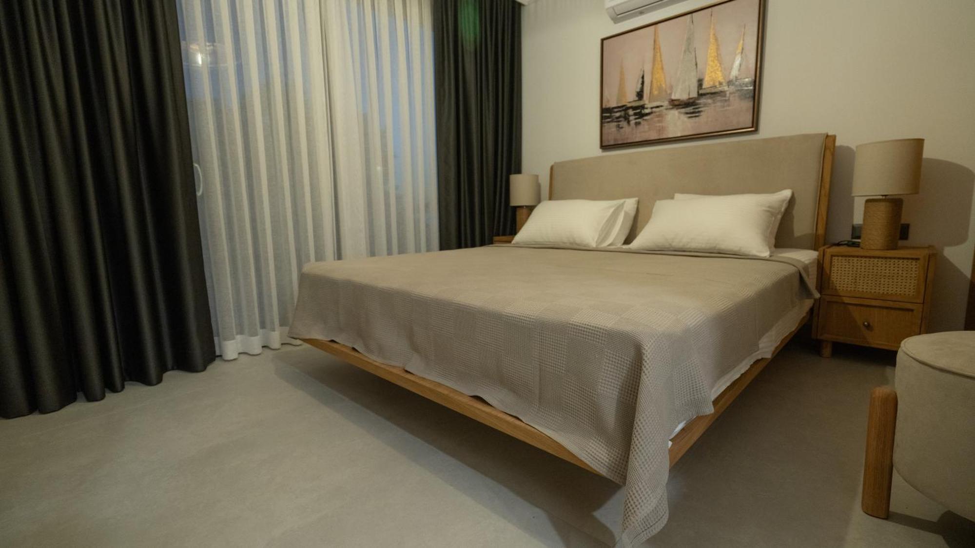Hotel Blue Point