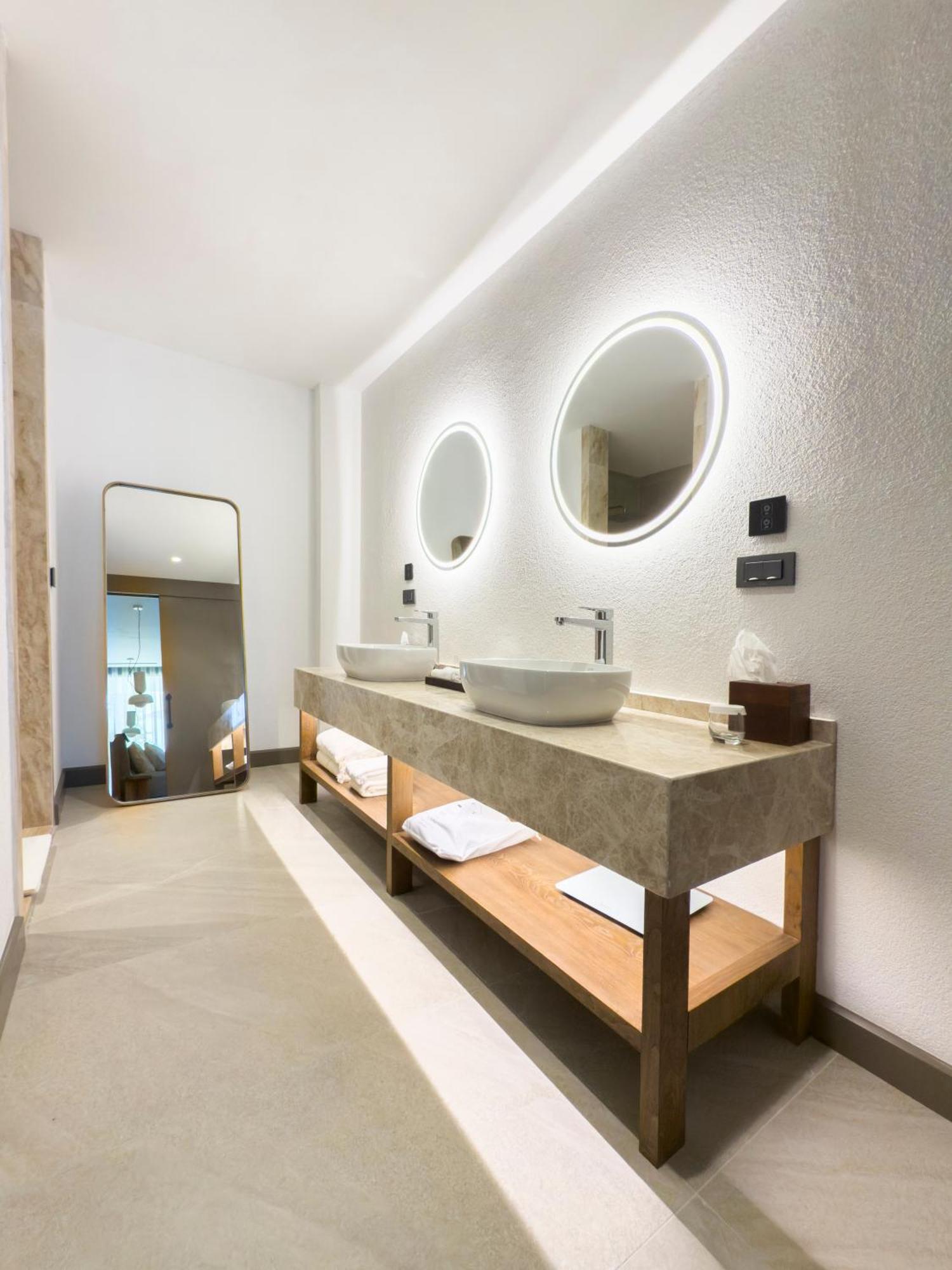 Cape Bodrum Luxury & 5*