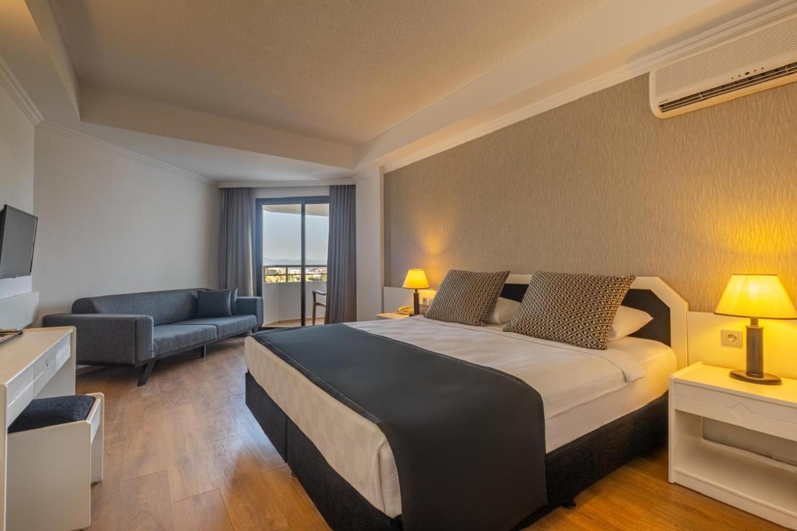 Hotel Club Beyy 4*