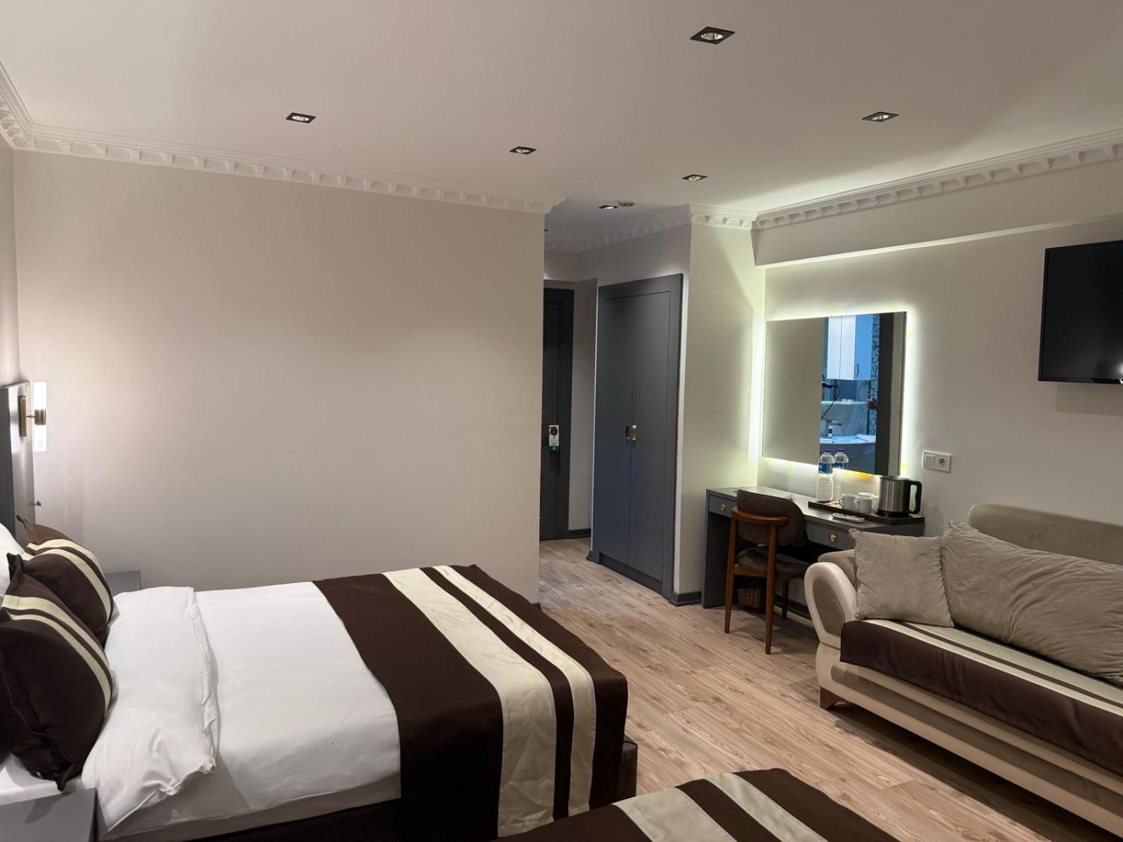 Blue Taksim Hotel