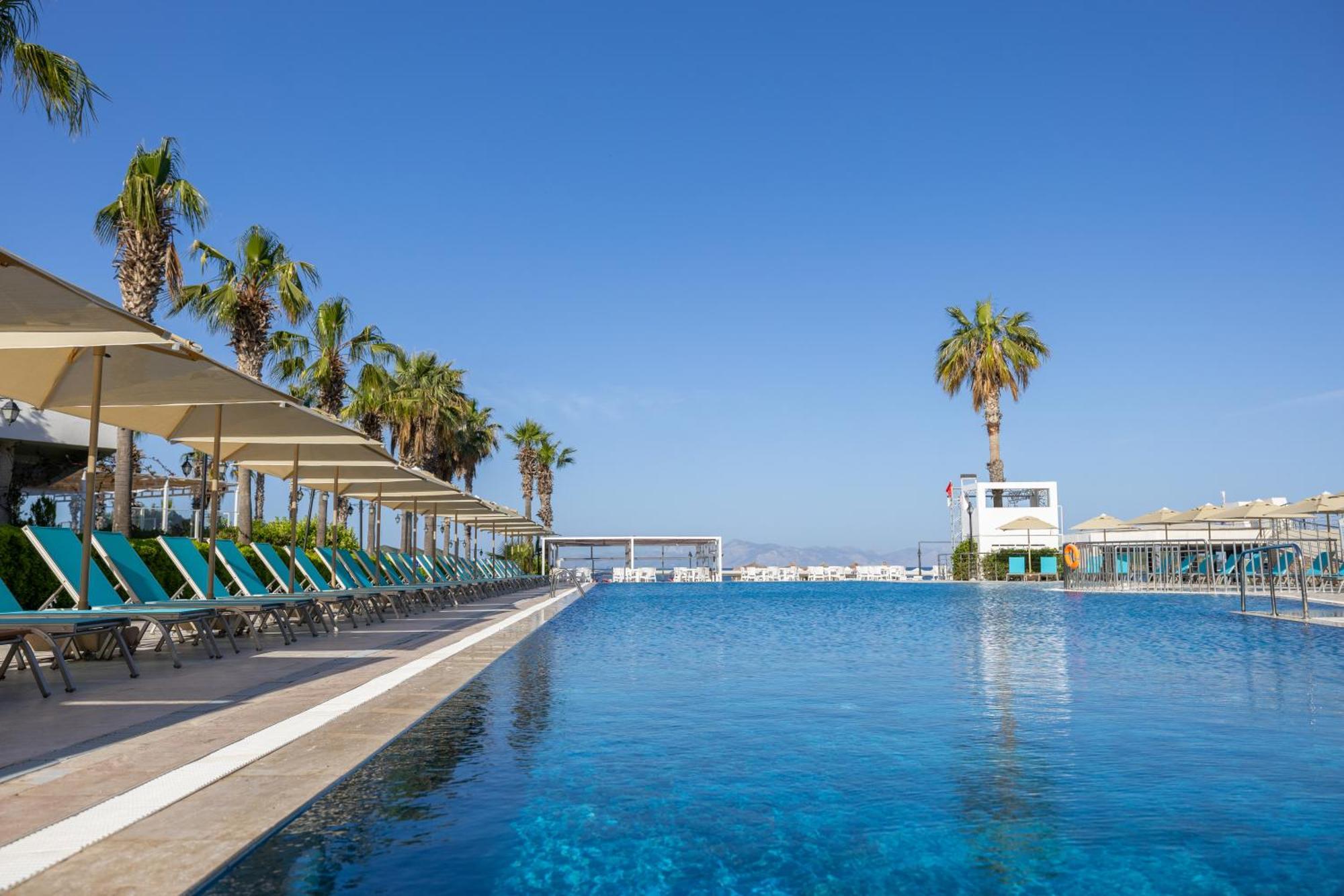 Azure By Yelken Resort 5*