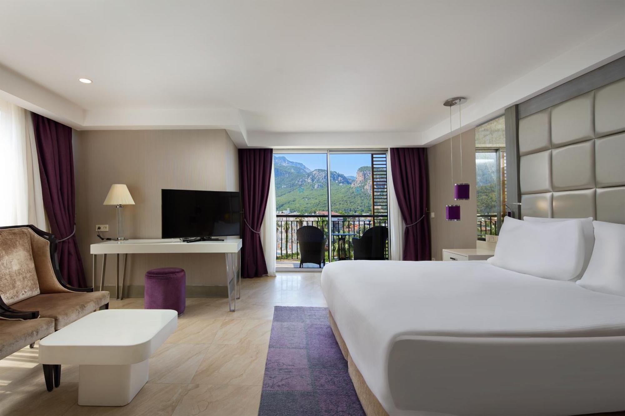 Resort Tui Magic Life Rixos - Adult Only 5*