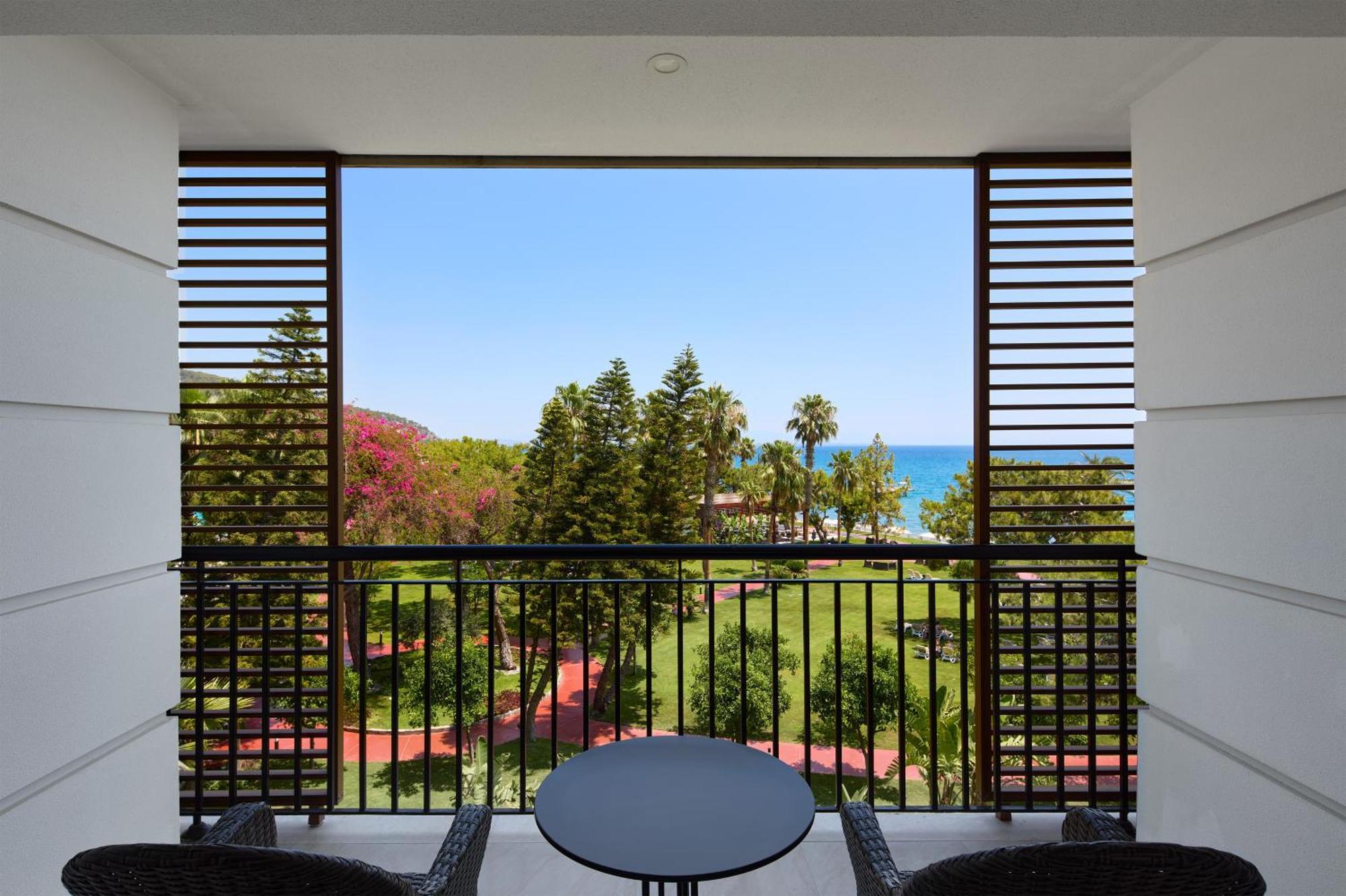 Resort Tui Magic Life Rixos - Adult Only