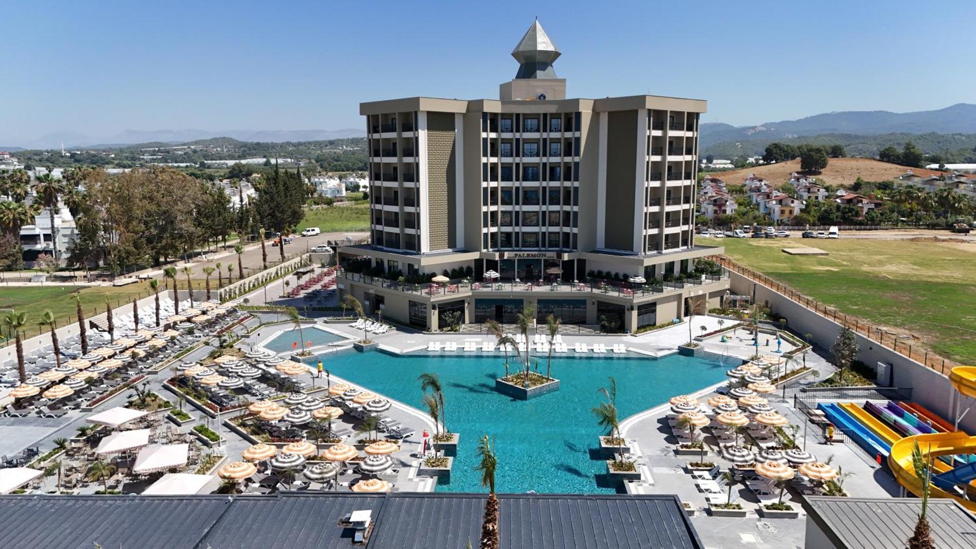 Palemon Resort&