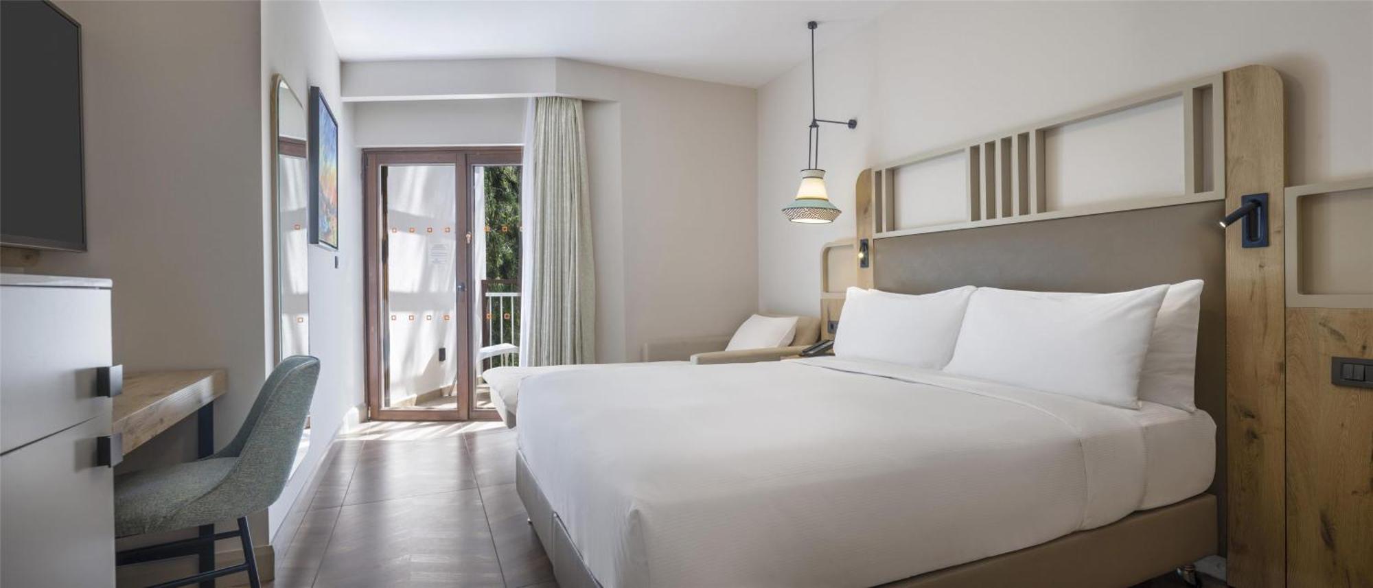 Doubletree By Hilton Bodrum Isil Club Ultra Resort Torba