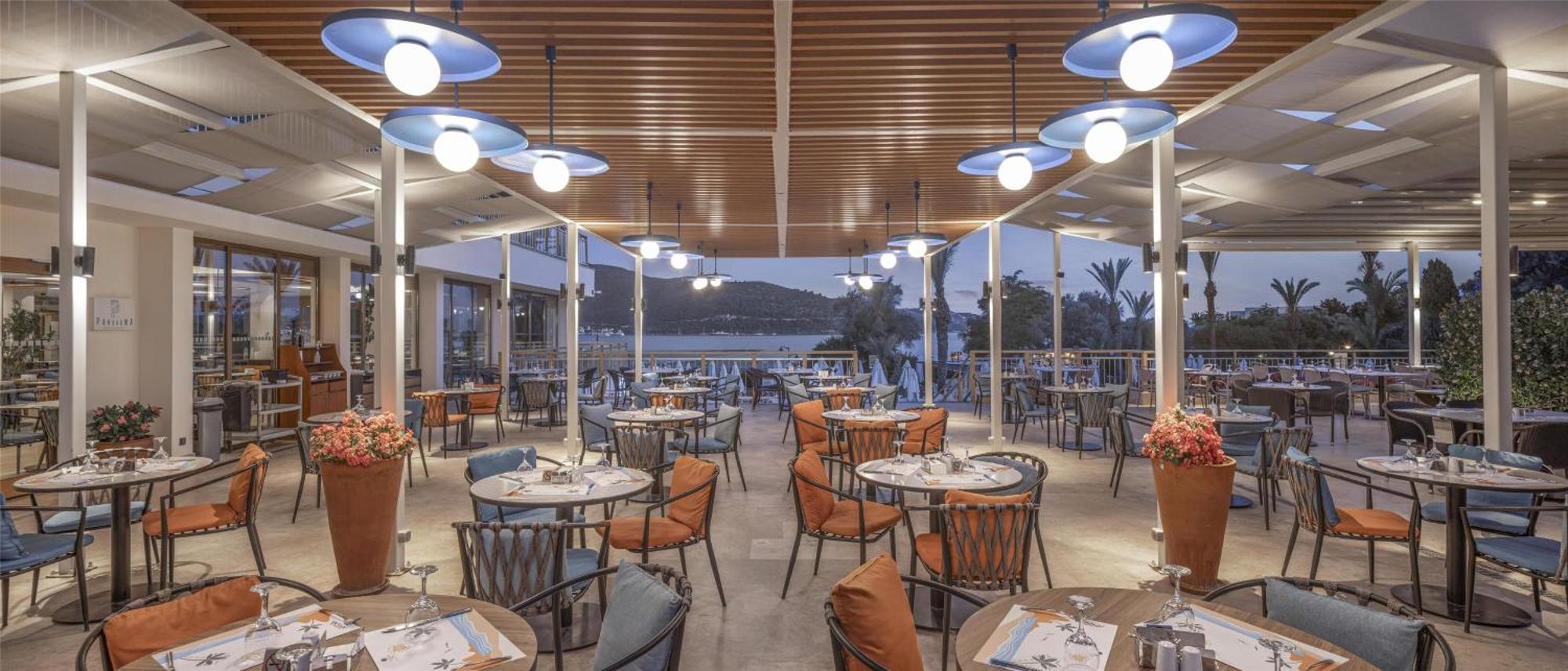 Doubletree By Hilton Bodrum Isil Club Ultra Resort Torba