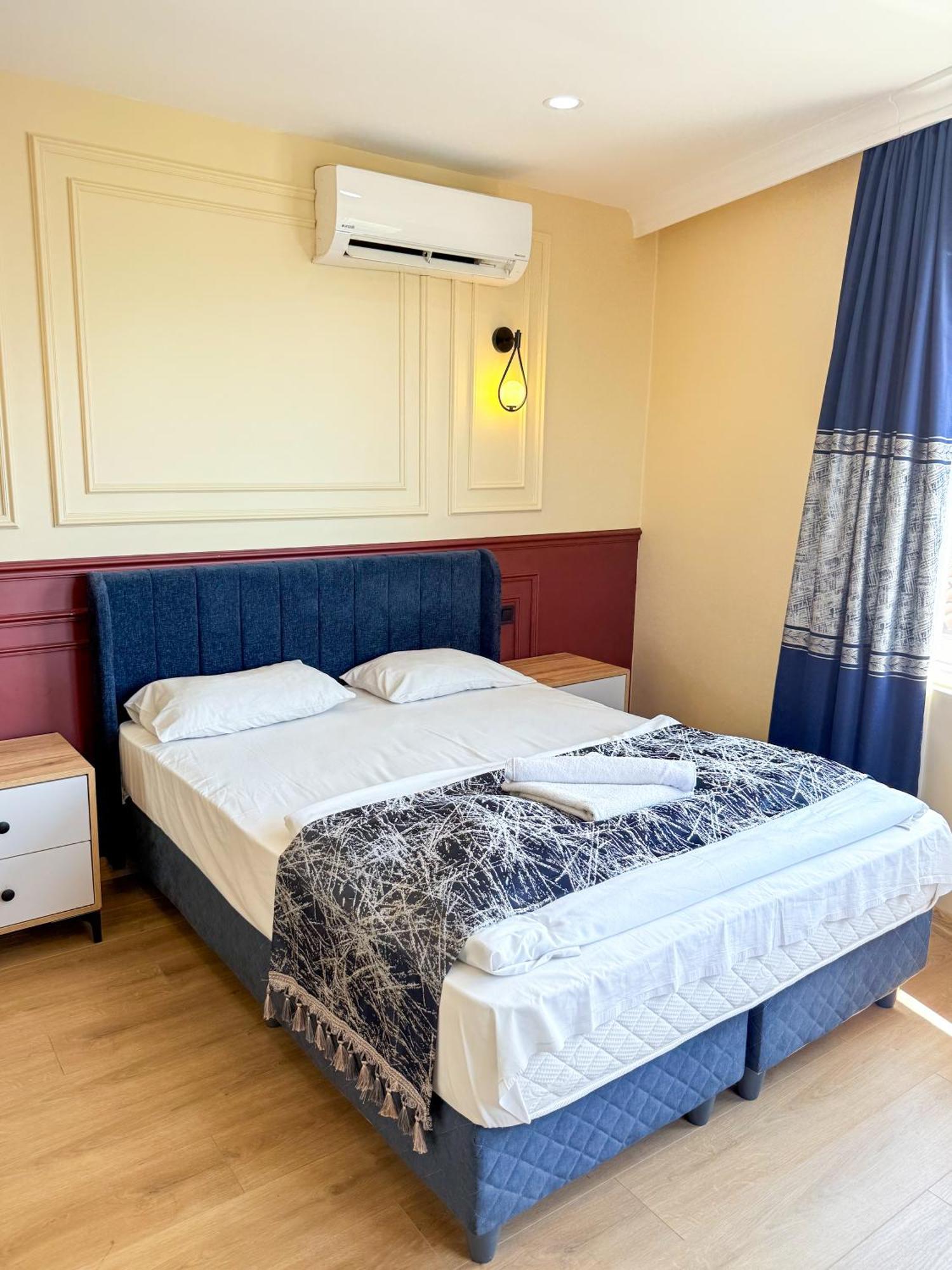 The Reina Hotel Istanbul