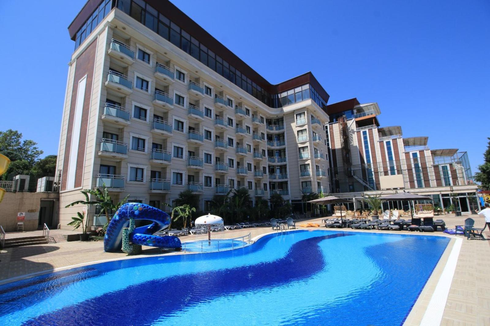 Hotel Elegance & Wellness-aqua