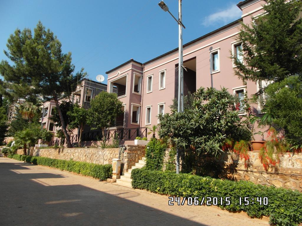 Apart 3t Aparthotel *