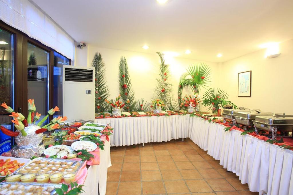 Paloma Hotel 2*