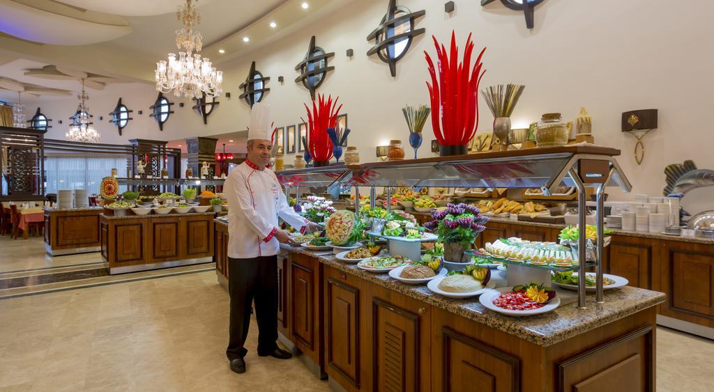 Resort Club Dem & 4*
