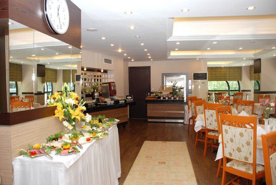 Marla Hotel 3*