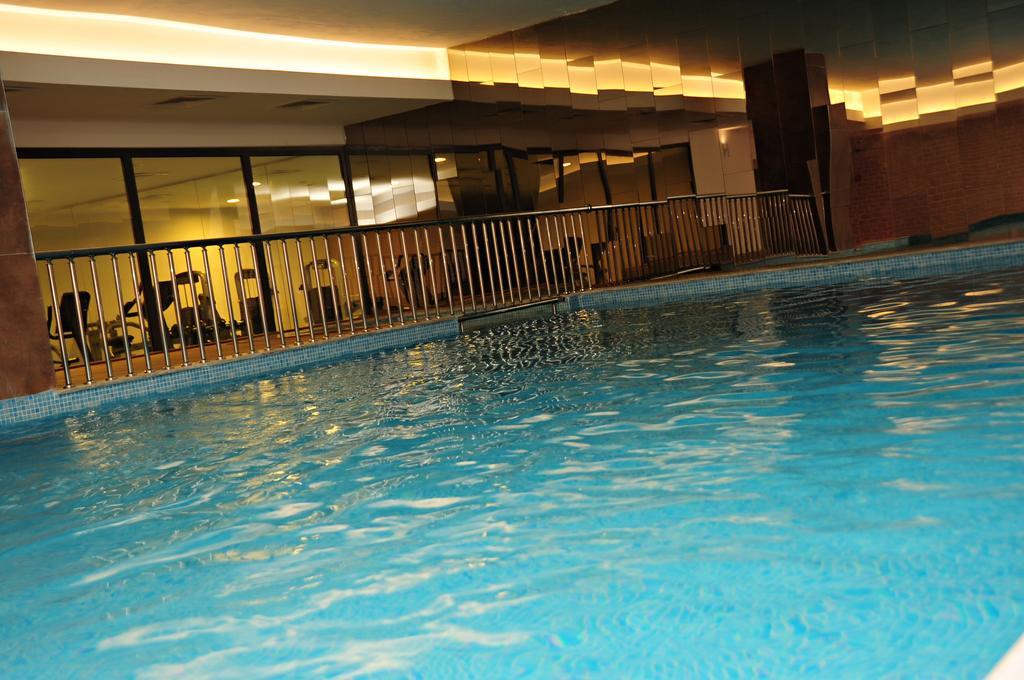 Orfeus Queen Hotel 4*