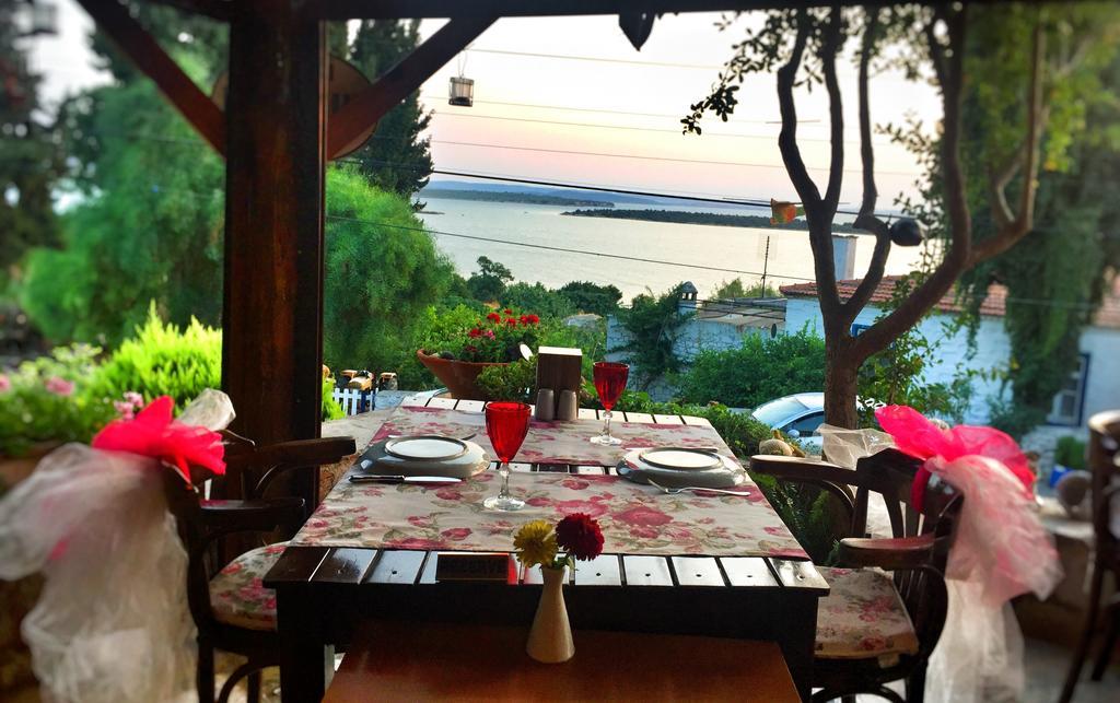 Herakles Bed & Breakfast Cesme