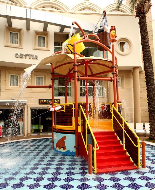 Grand Cettia Hotel 5*