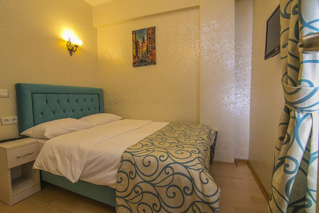 Hotel Ancient Town 2*
