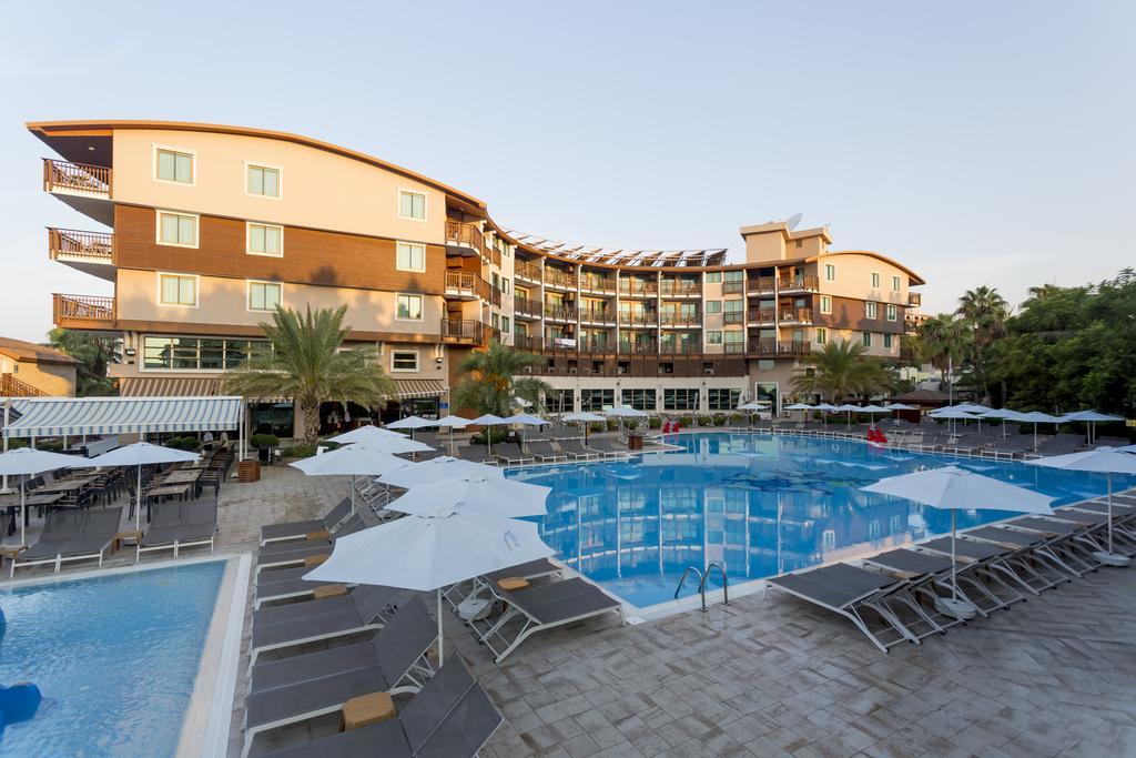 Resort Club Dem & Konakli