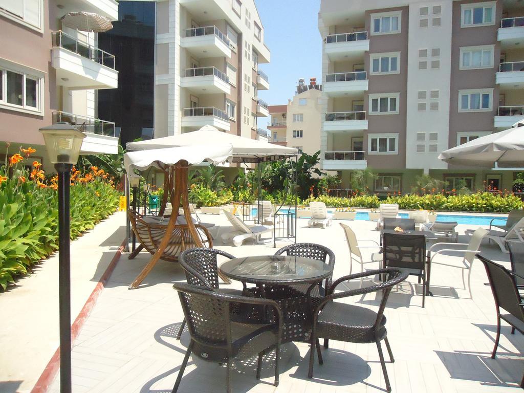 Roza Apartment