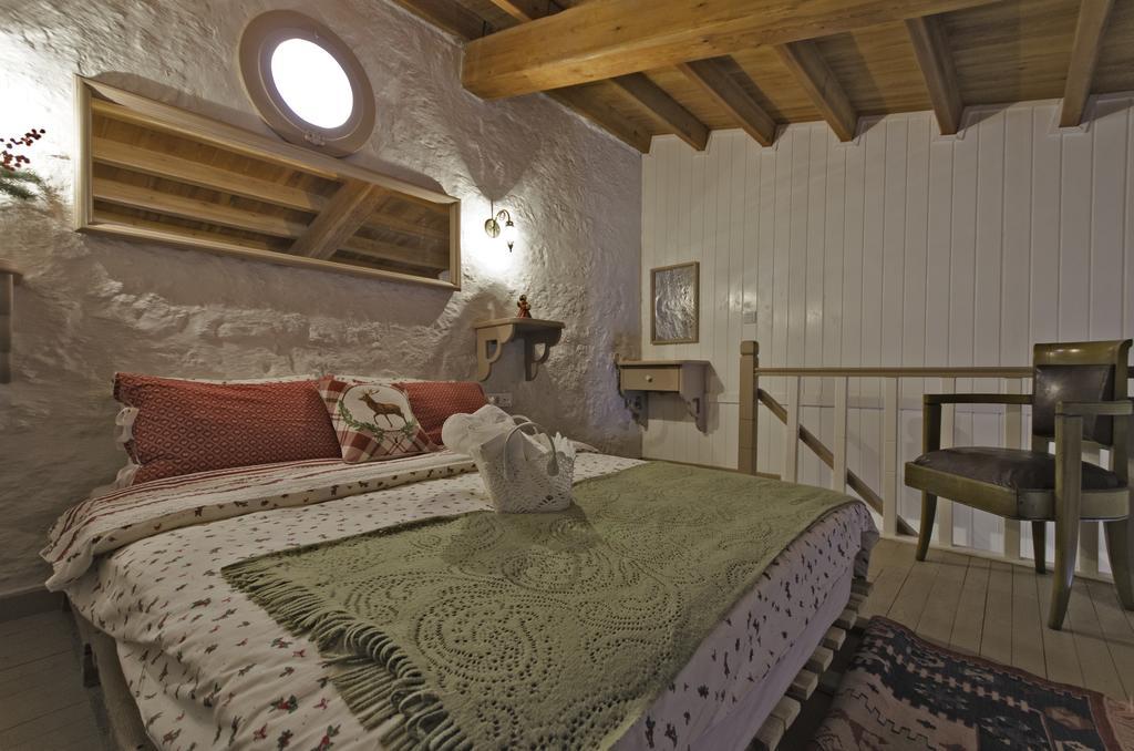Lilyum - Tas Ev 3* Alacati