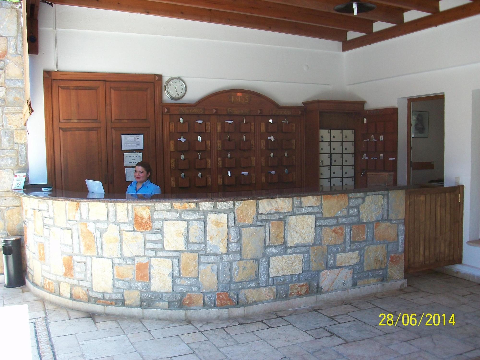Kriss Hotel