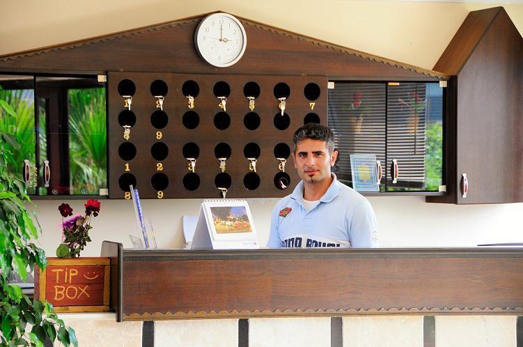 Palmeras Hotel 2*