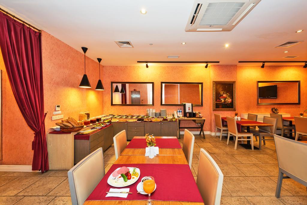 Agora Life - Special Class Hotel