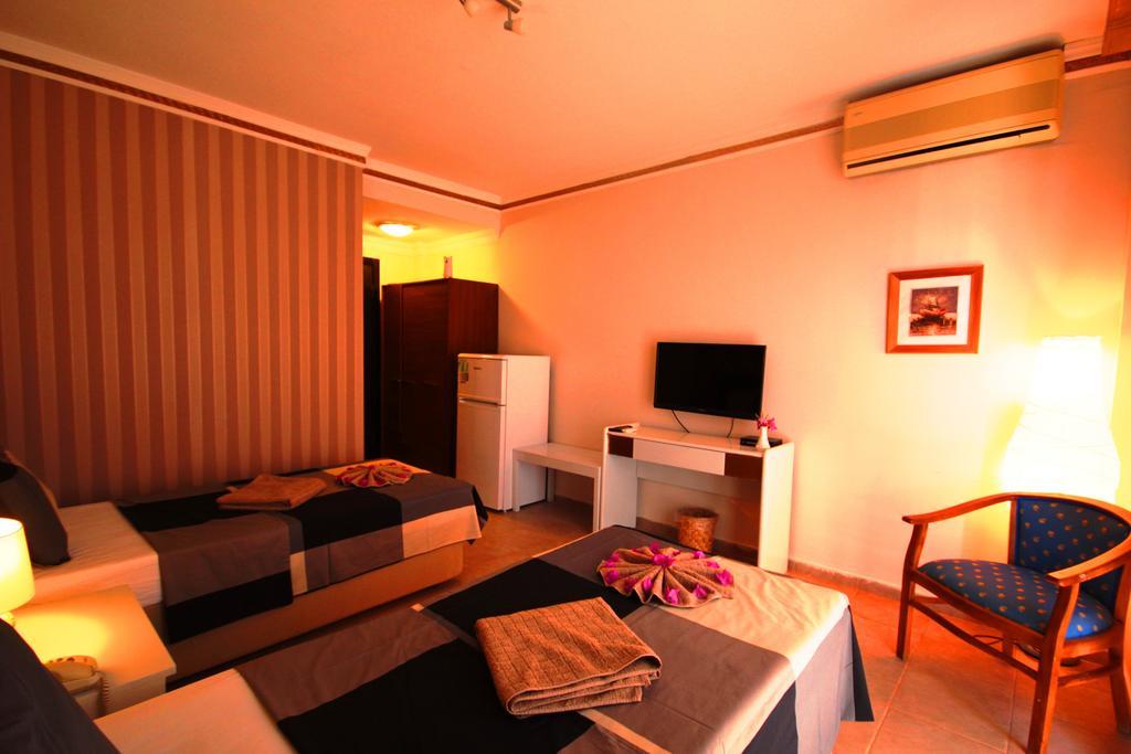 Hotel Club Pirinc 3*