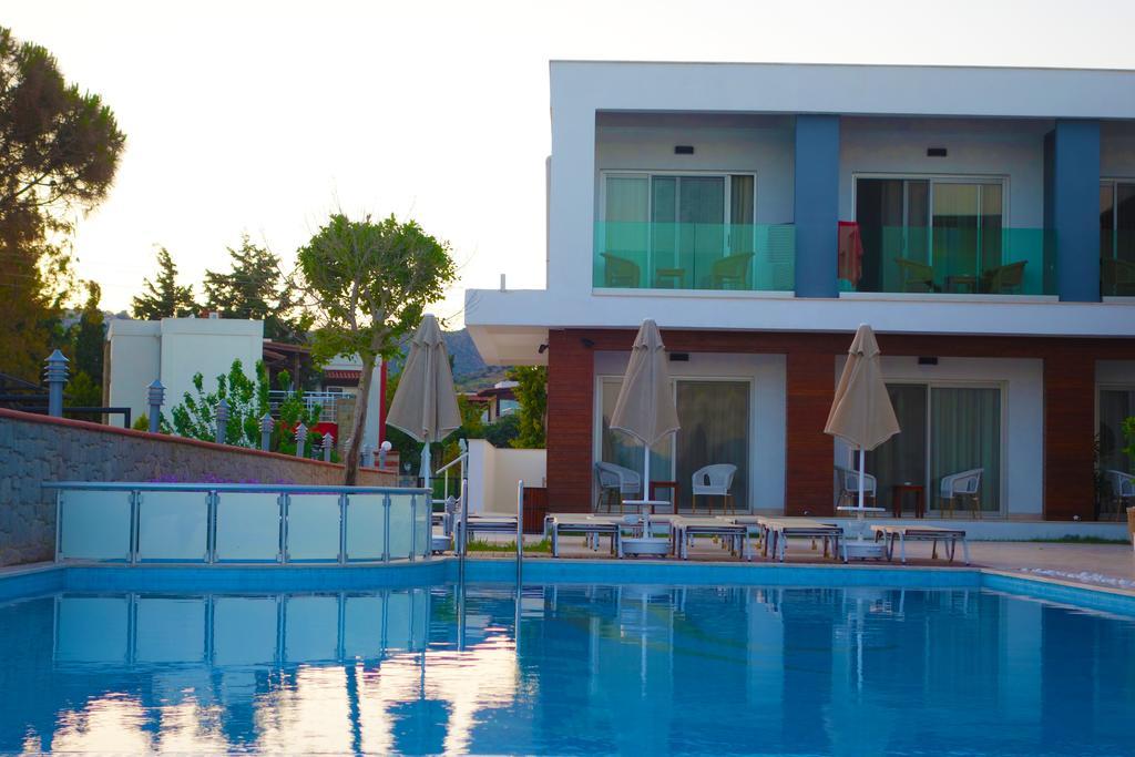Hotel Zest Exclusive &