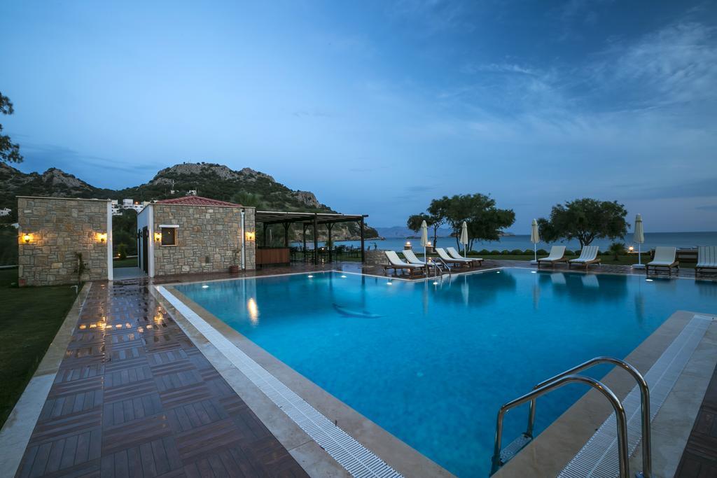Doris Hotel 3*